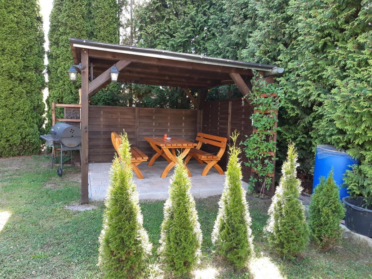 Ferienwohnung Auf Dem Land Dittersbach Exterior photo